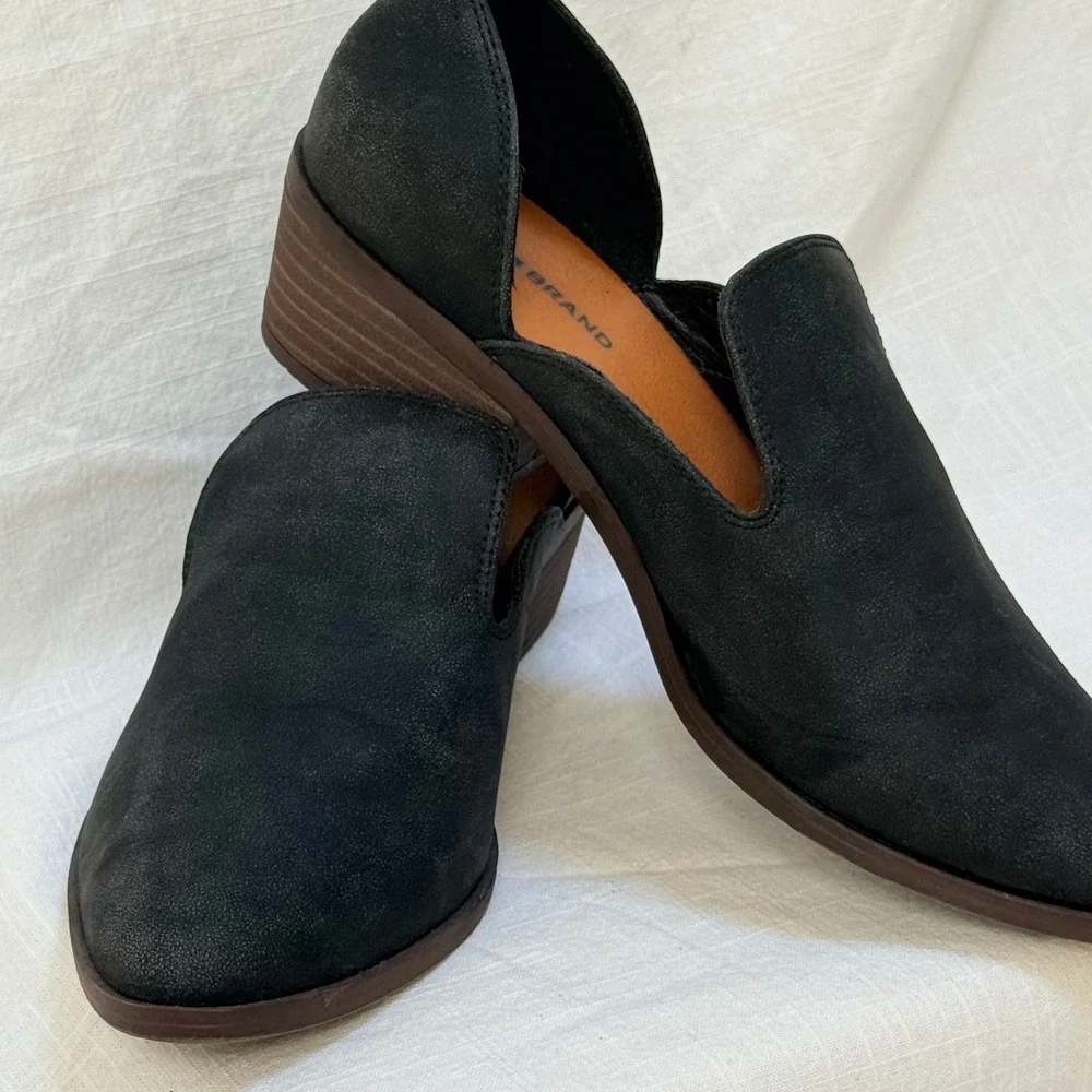 Lucky Brand Mizina Booties 7M Black d'Orsay Pointed Toe Block Heel Loafers
